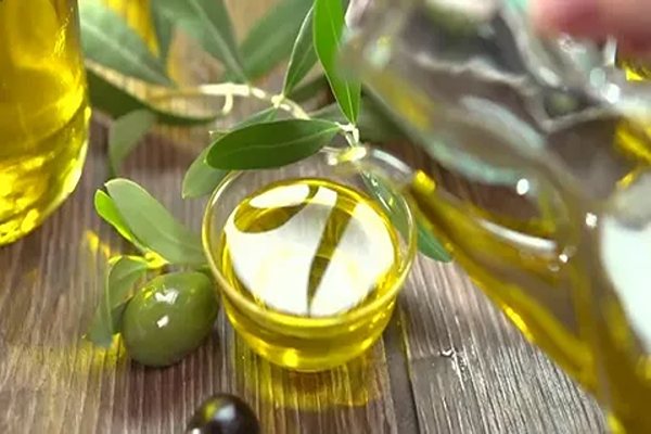 تصویر 3 از خرید و قیمت روغن زیتون ارگانیک + فروش عمده